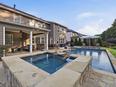 4121 Secret Shoals Way, Buford, GA 30518