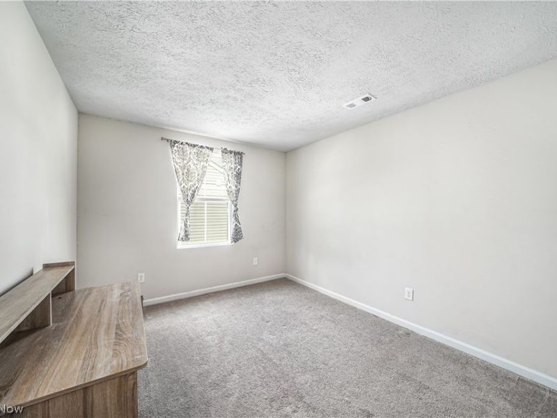 3189 Sunny Brook Drive, Akron, OH 44312 Photo 10