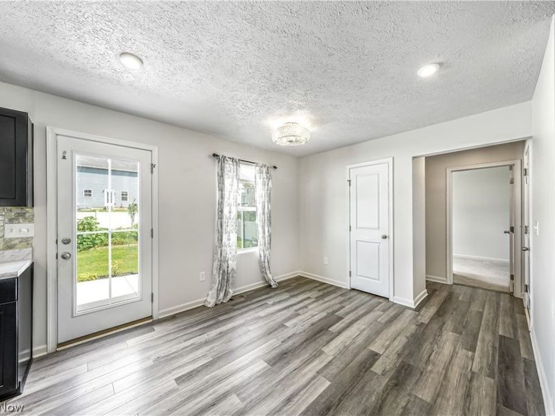 3189 Sunny Brook Drive, Akron, OH 44312 Photo 5