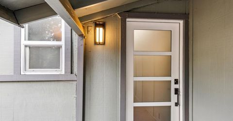 1825 Arrowhead Avenue, South Lake Tahoe, CA 96150 Photo