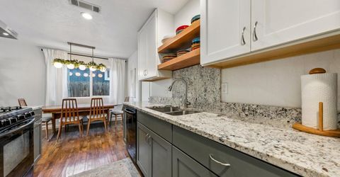1825 Arrowhead Avenue, South Lake Tahoe, CA 96150 Photo