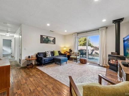 1825 Arrowhead Avenue, South Lake Tahoe, CA 96150 Photo