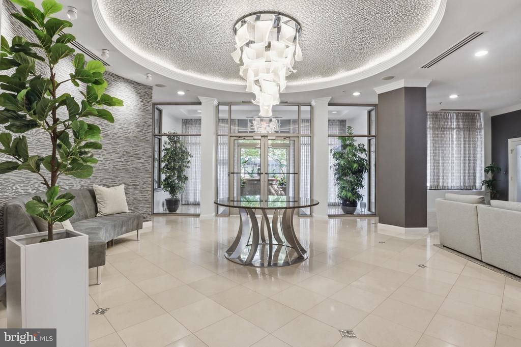 12001 Market Street, Unit 122, Reston, VA 20190 Main Photo