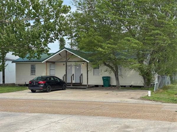 500 Willow Street, Sulphur, LA 70663