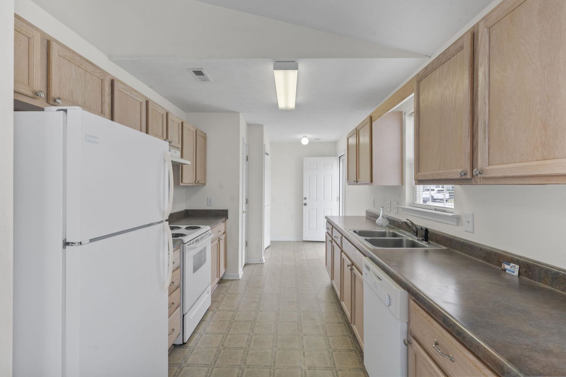 328 Sean River Rd. Photo 5