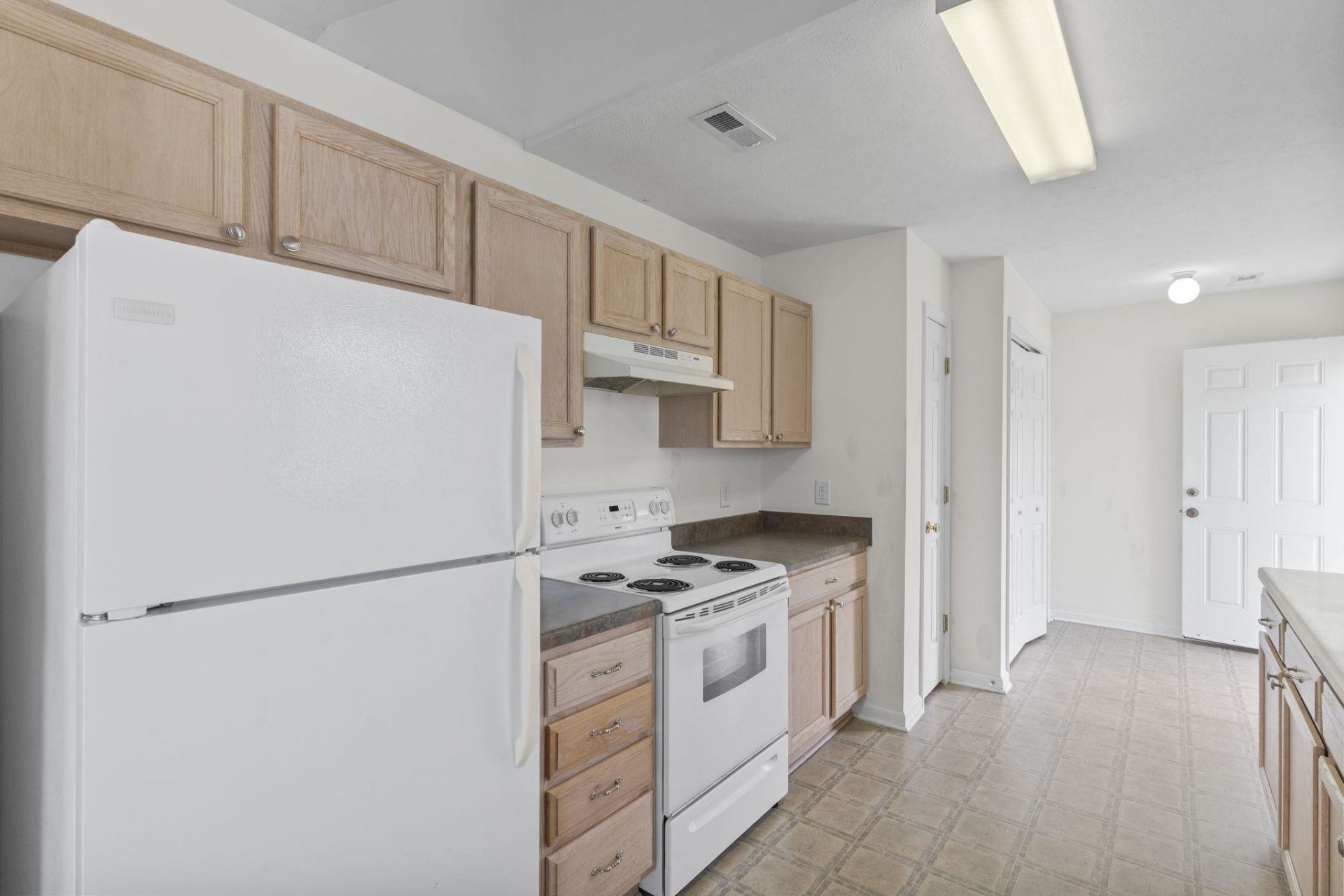 328 Sean River Rd. Photo 7