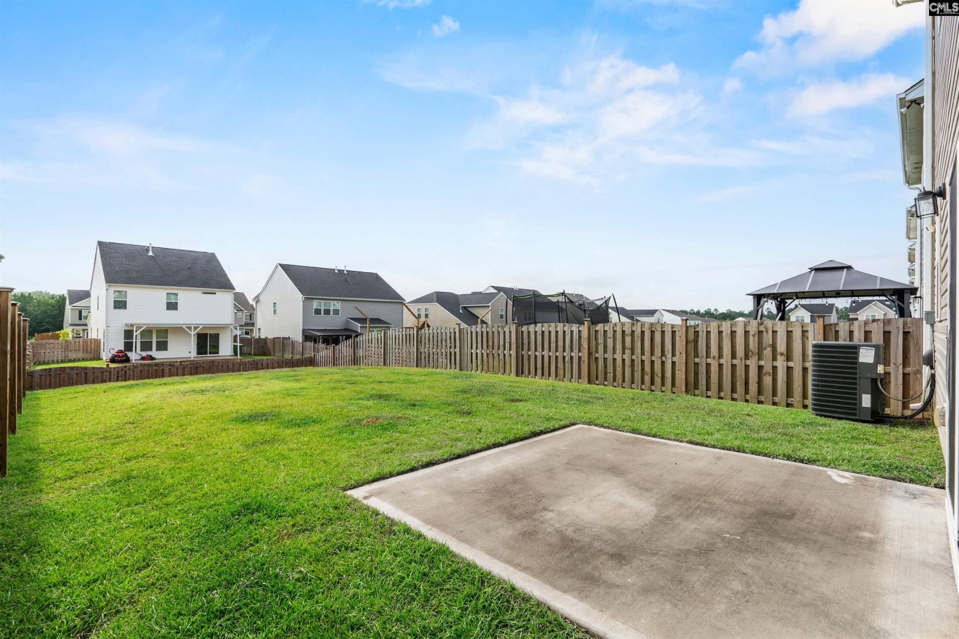 1054 Crescent Moon Loop Photo 28