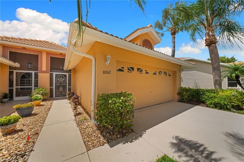 8062 Palomino Dr, Unit 42, Naples, FL 34113 Photo