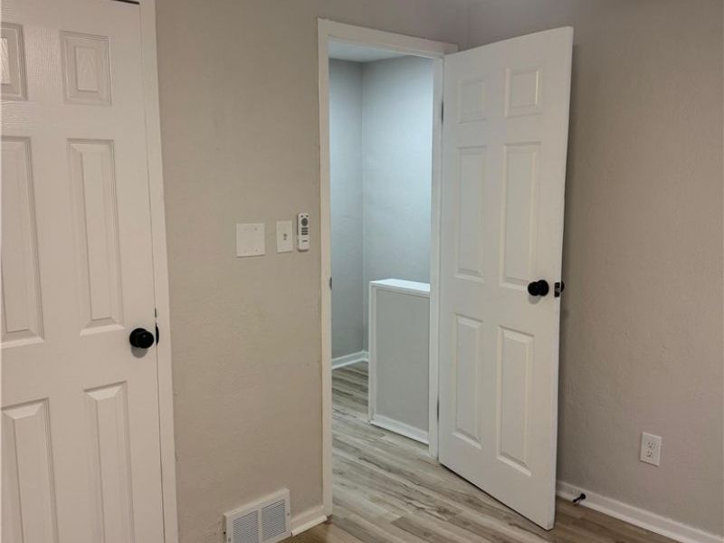 442 Clearview Drive, Unit A9, Euclid, OH 44123 Photo 7