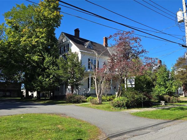 11 Hamilton Avenue , Monticello, NY 12701