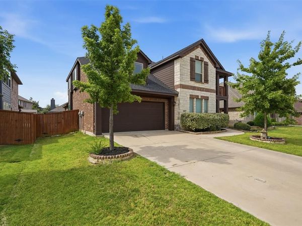 1112 Bear Oak Drive , Burleson, TX 76028