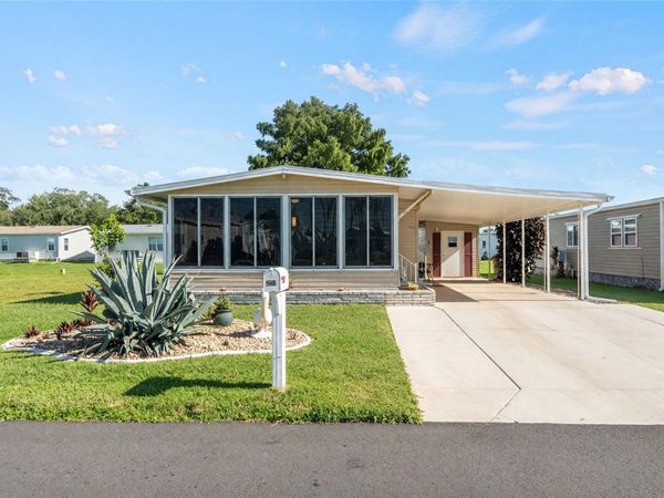 700 FAIRMOUNT DRIVE, NORTH PORT, FL 34287