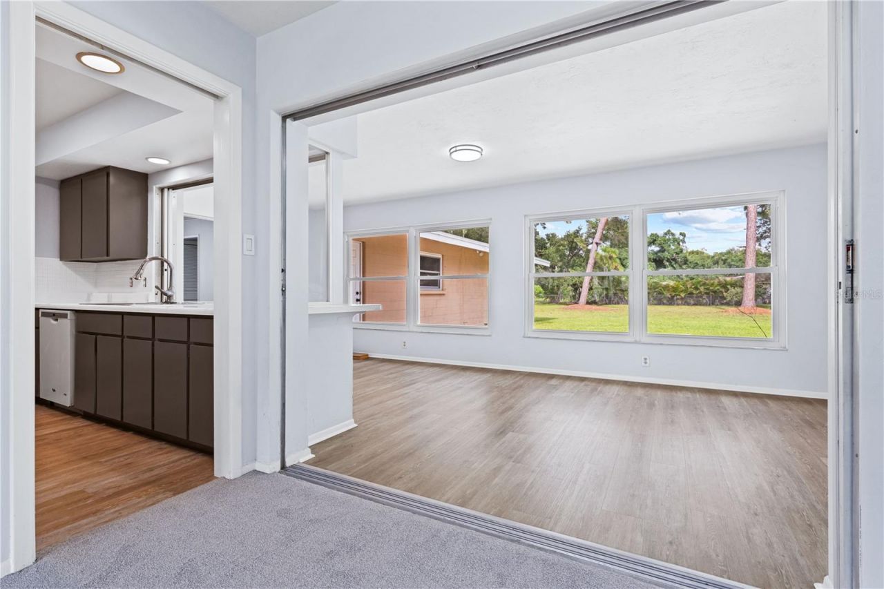 3733 Malec Circle , Sarasota, FL 34233 Photo
