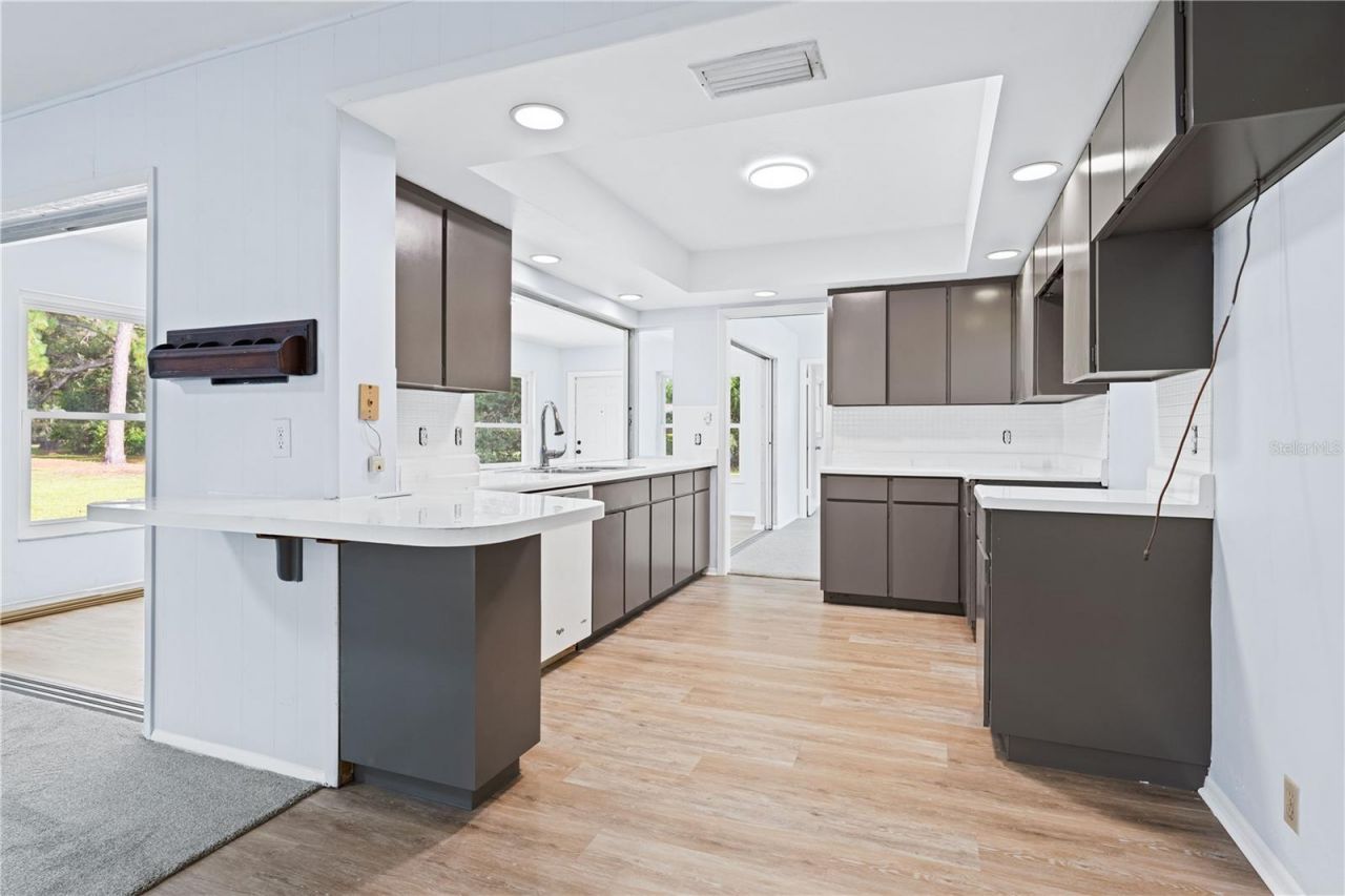 3733 Malec Circle , Sarasota, FL 34233 Photo
