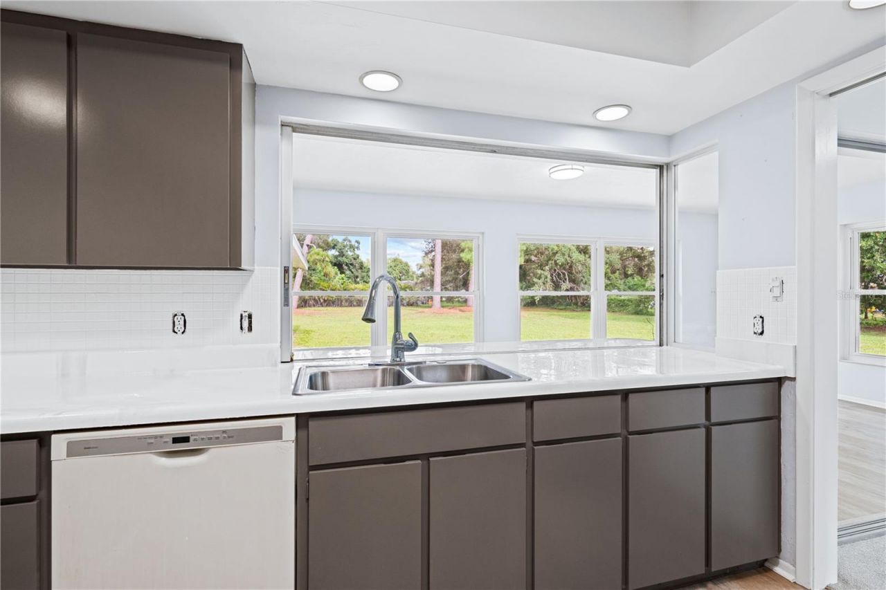3733 Malec Circle , Sarasota, FL 34233 Photo