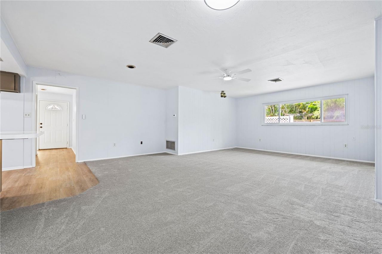 3733 Malec Circle , Sarasota, FL 34233 Photo