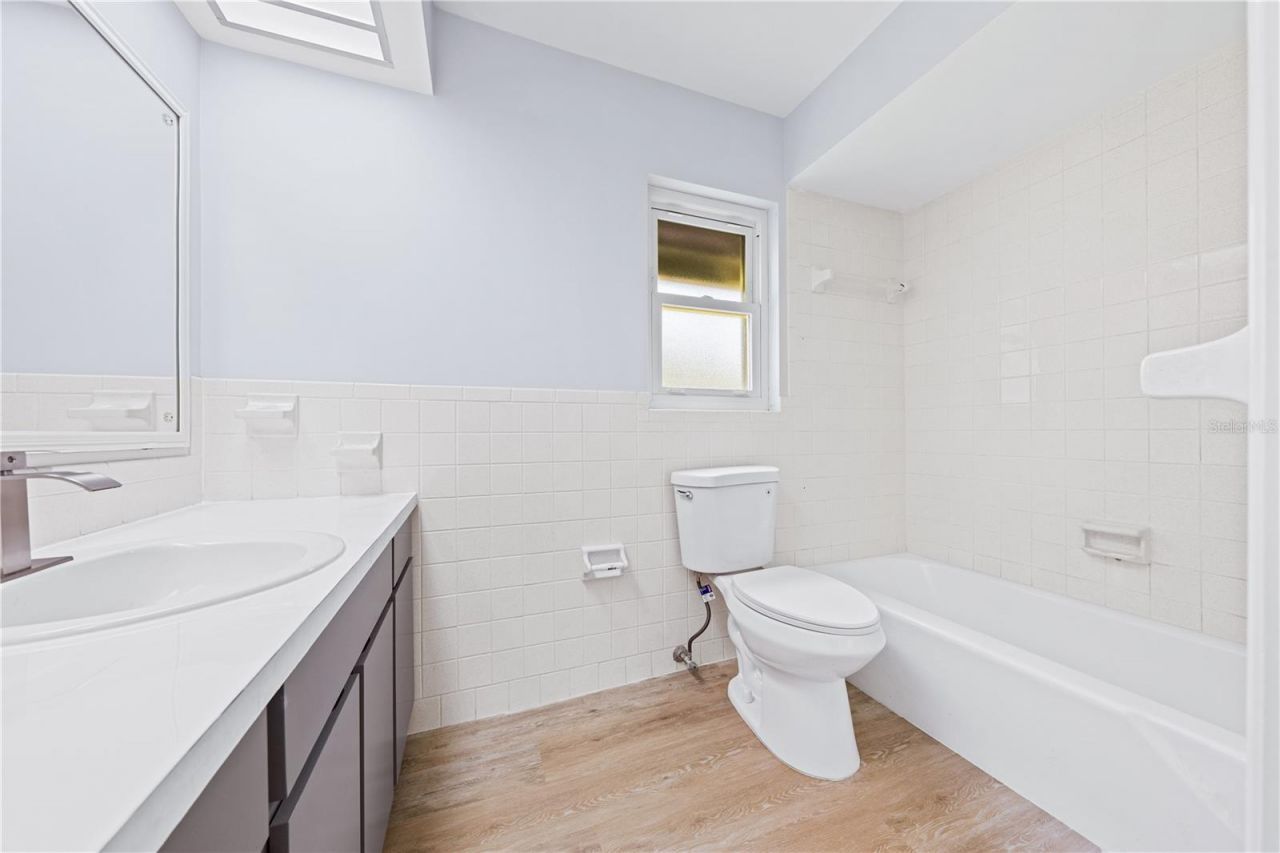 3733 Malec Circle , Sarasota, FL 34233 Photo