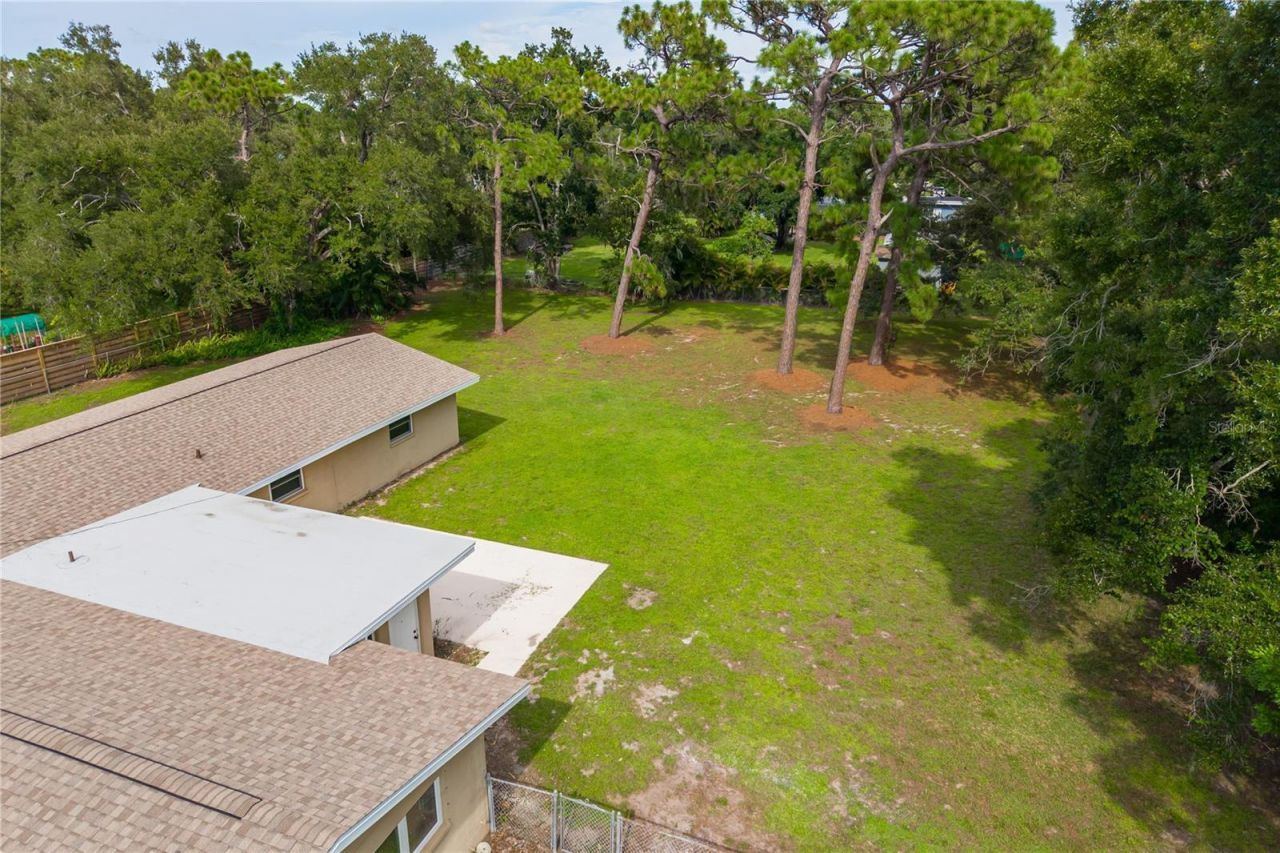 3733 Malec Circle , Sarasota, FL 34233 Photo