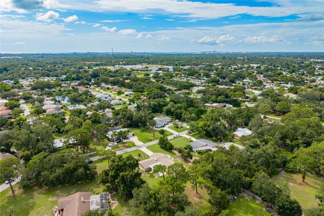 3733 Malec Circle , Sarasota, FL 34233 Photo