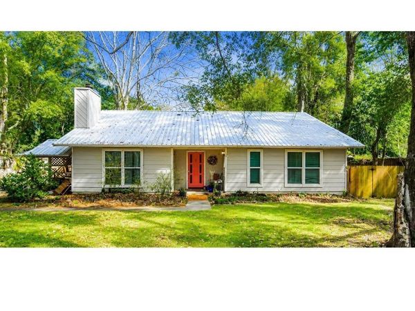 731 NW 37TH STREET , GAINESVILLE, FL 32607