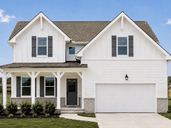 418 Grand Wehunt Drive, Hoschton, GA 30548