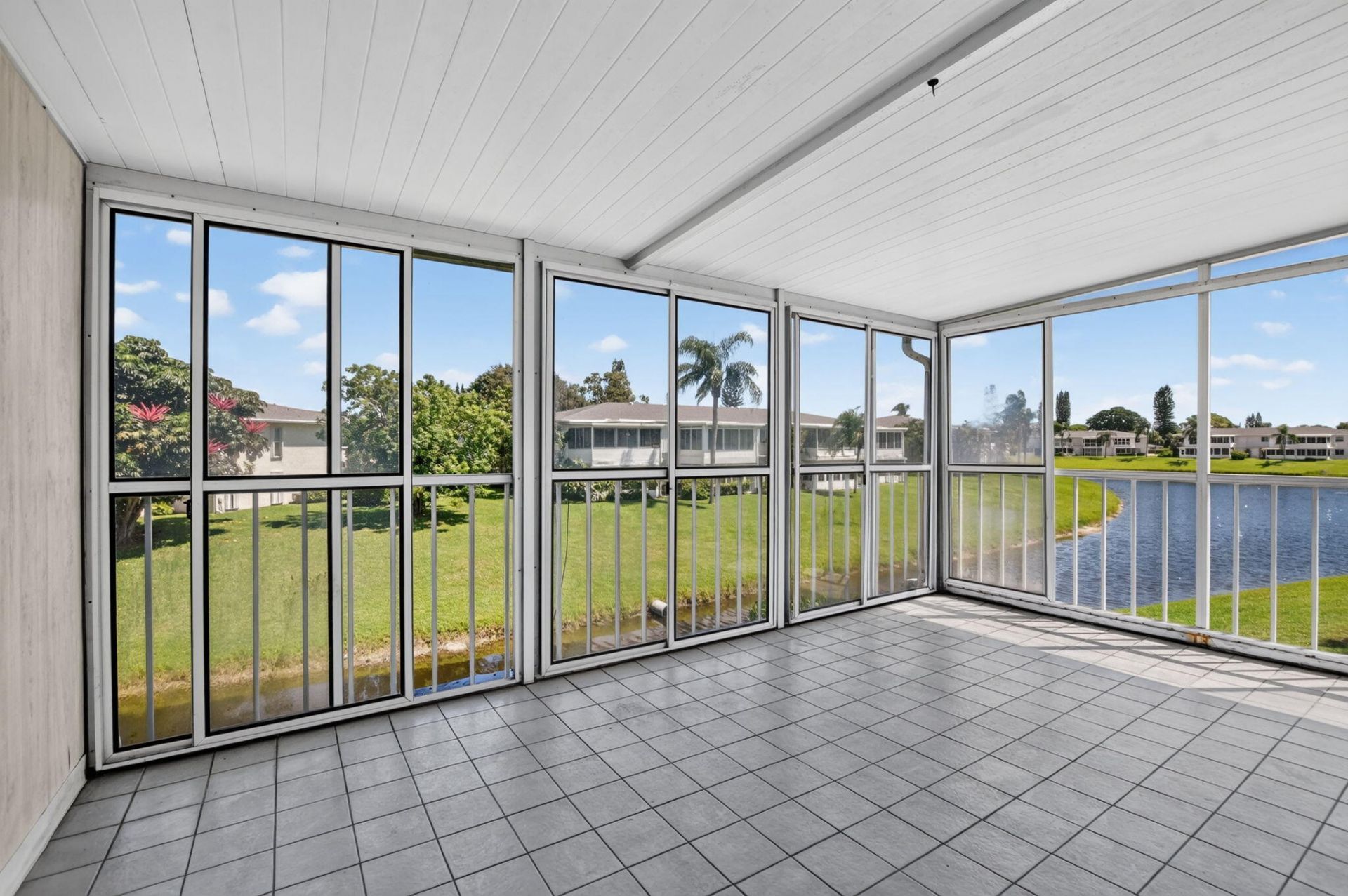 2901 SW 15th Street, Unit 204, Delray Beach, FL 33445 Photo