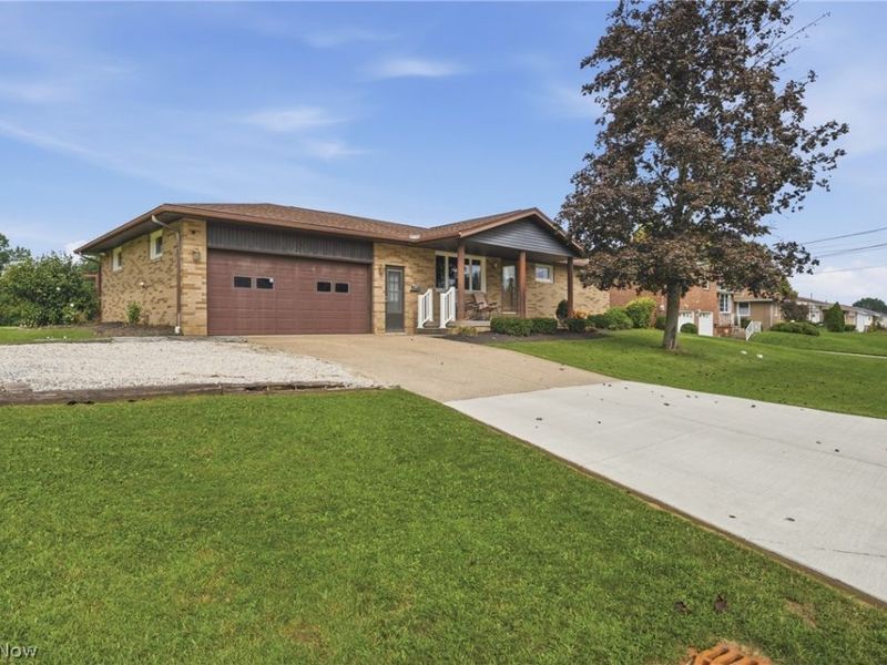 415 28th Street NW, Massillon, OH 44647 Photo 4