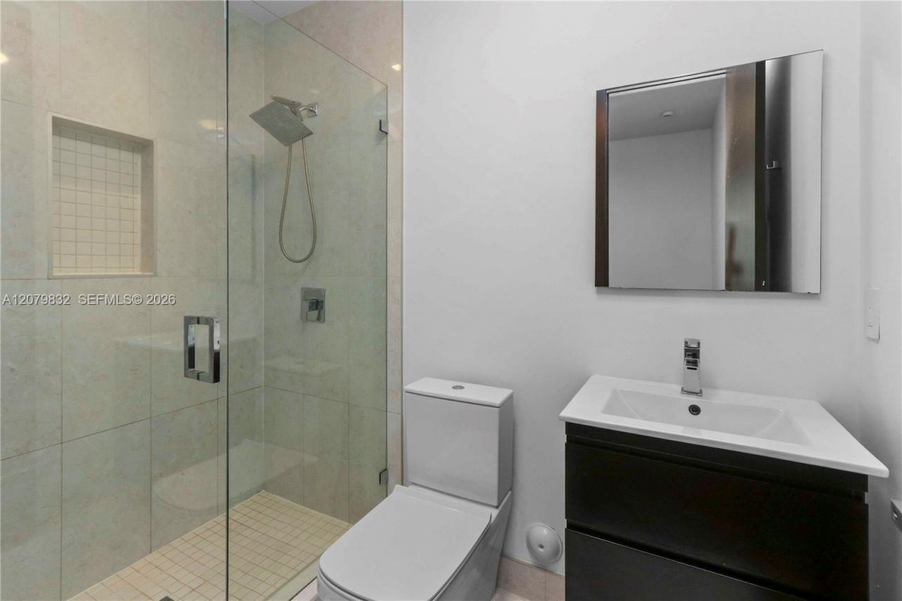 8249 NW 34th Dr, Doral, FL 33122 Photo
