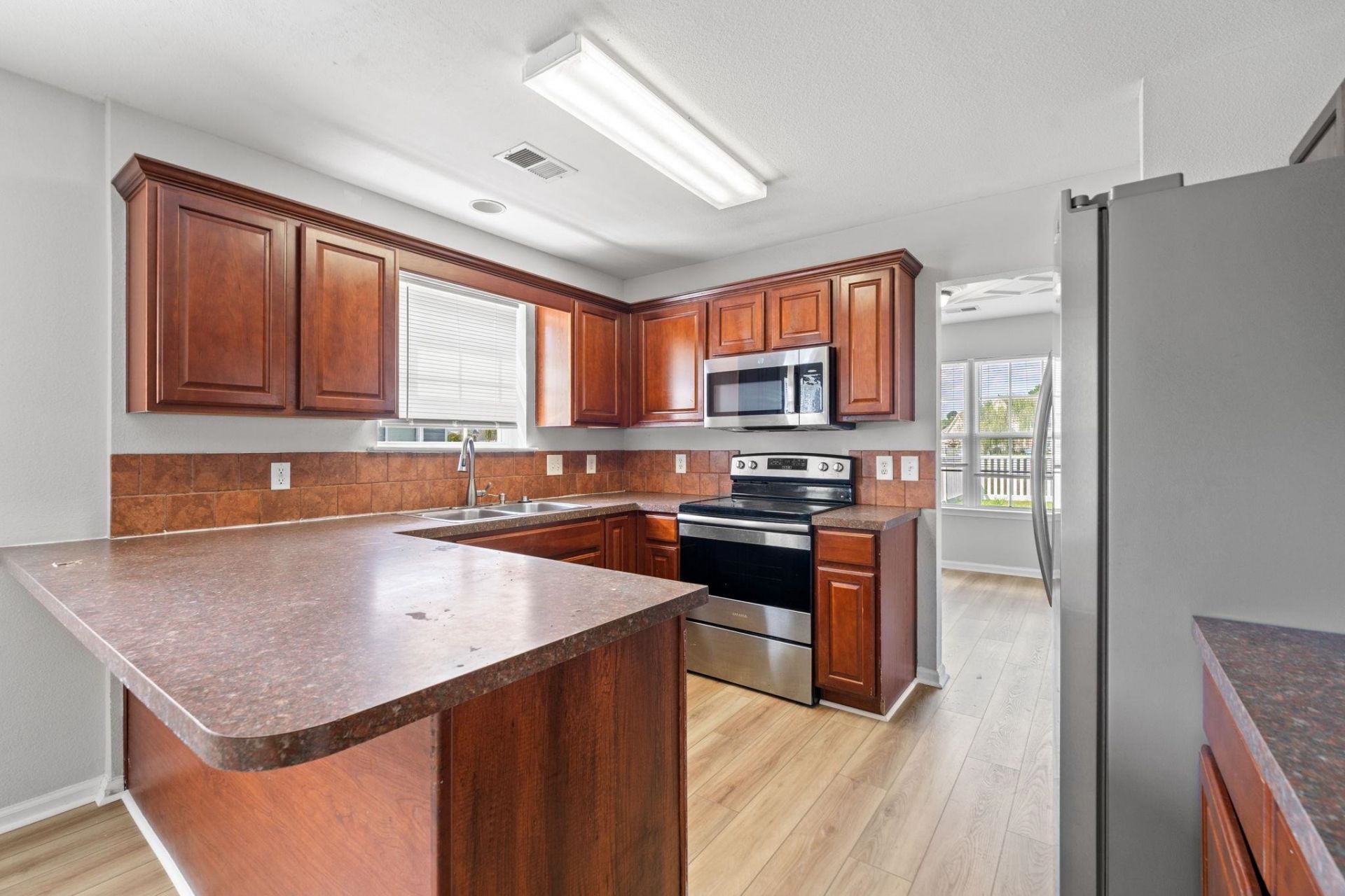 530 Ambrosia Loop  Photo 10