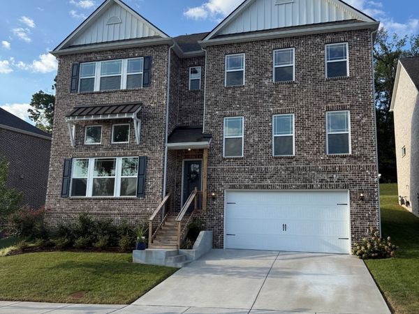 1121 Parklawn Dr , Nashville, TN 37211