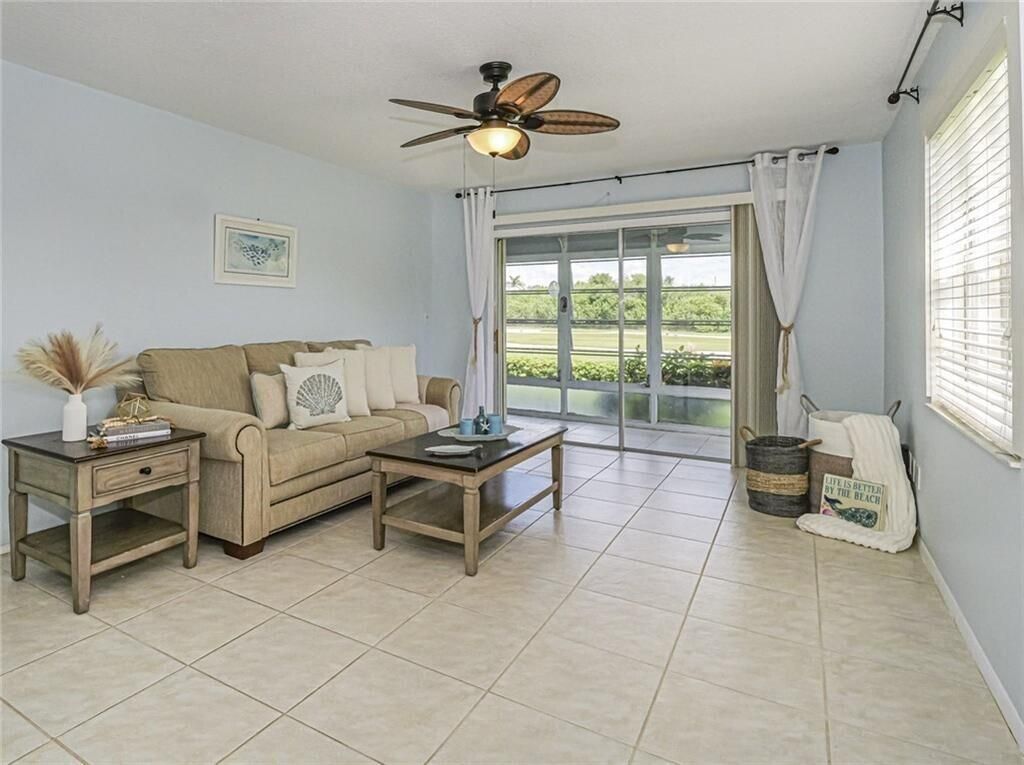 73 Royal Oak Court, Unit 101, Vero Beach, FL 32962 Photo