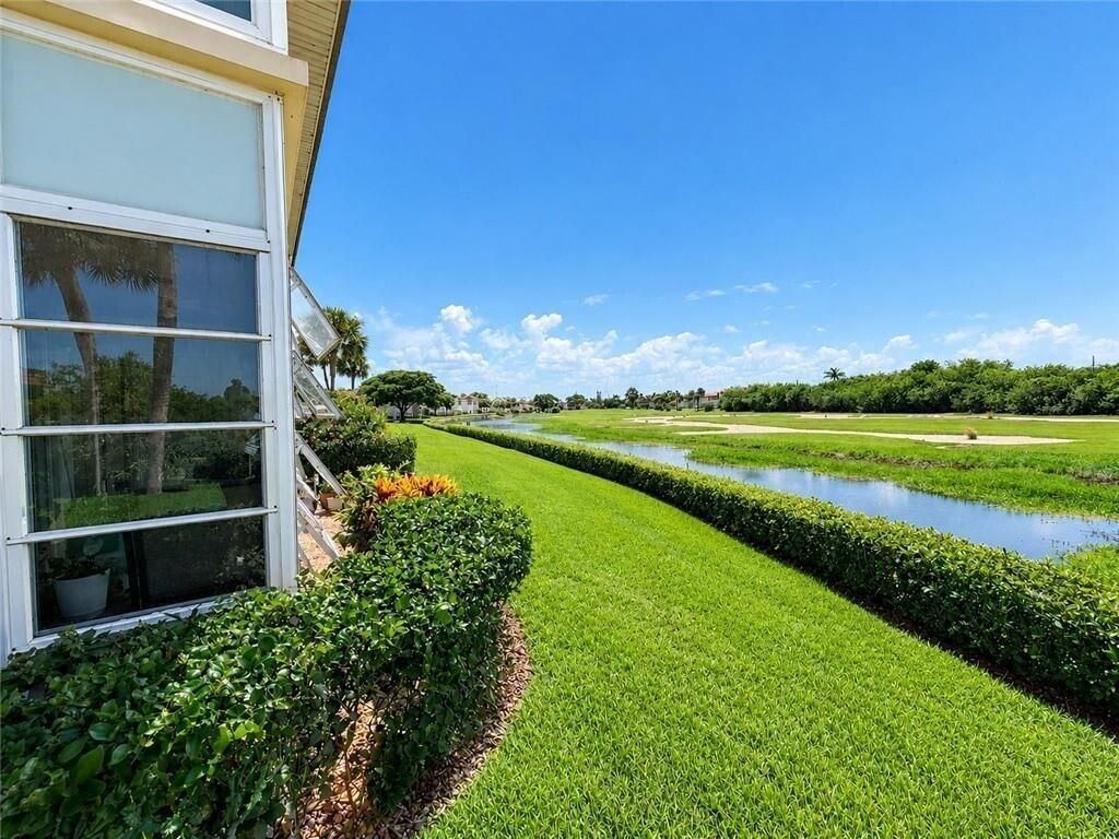 73 Royal Oak Court, Unit 101, Vero Beach, FL 32962 Photo