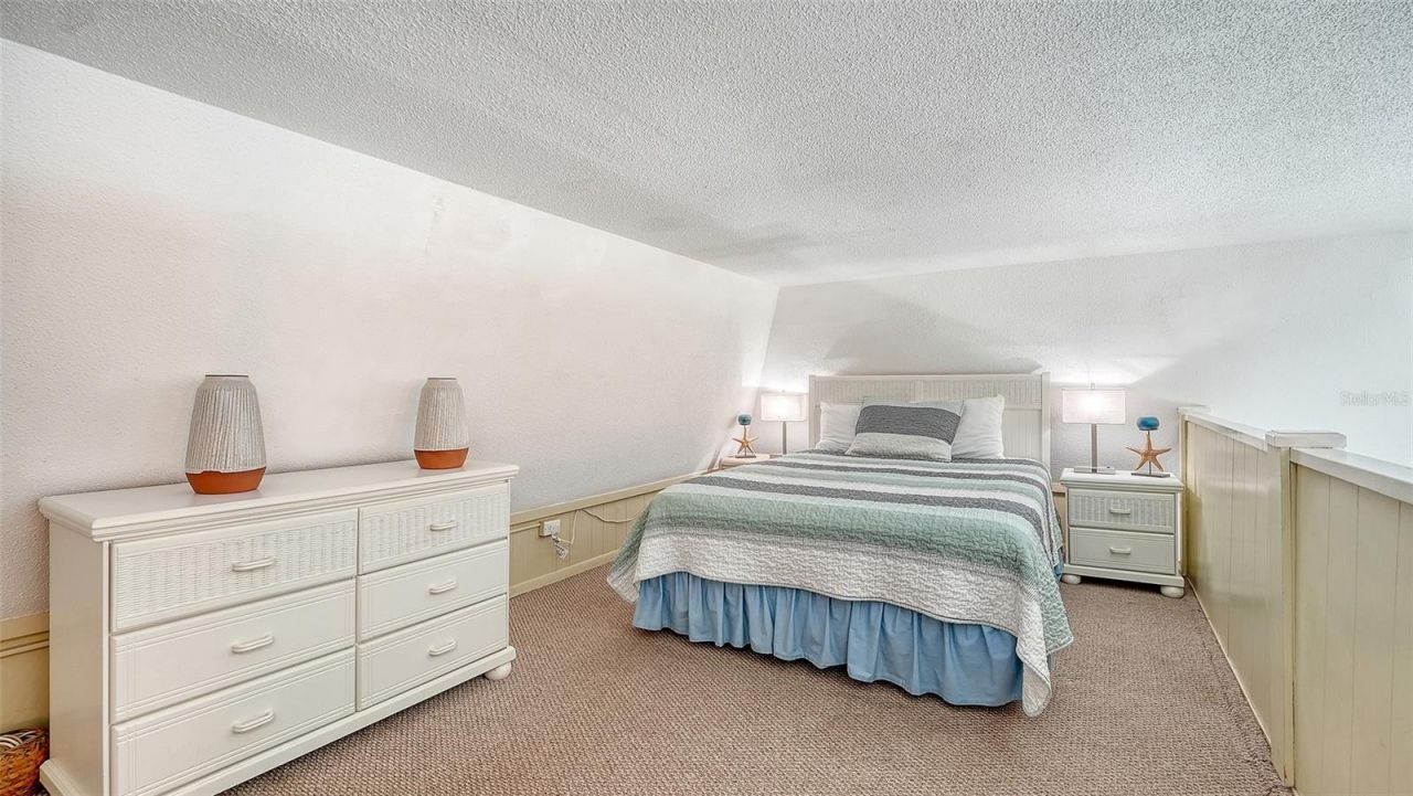 3453 Gulf Of Mexico Drive , Unit 200, Longboat Key, FL 34228 Photo