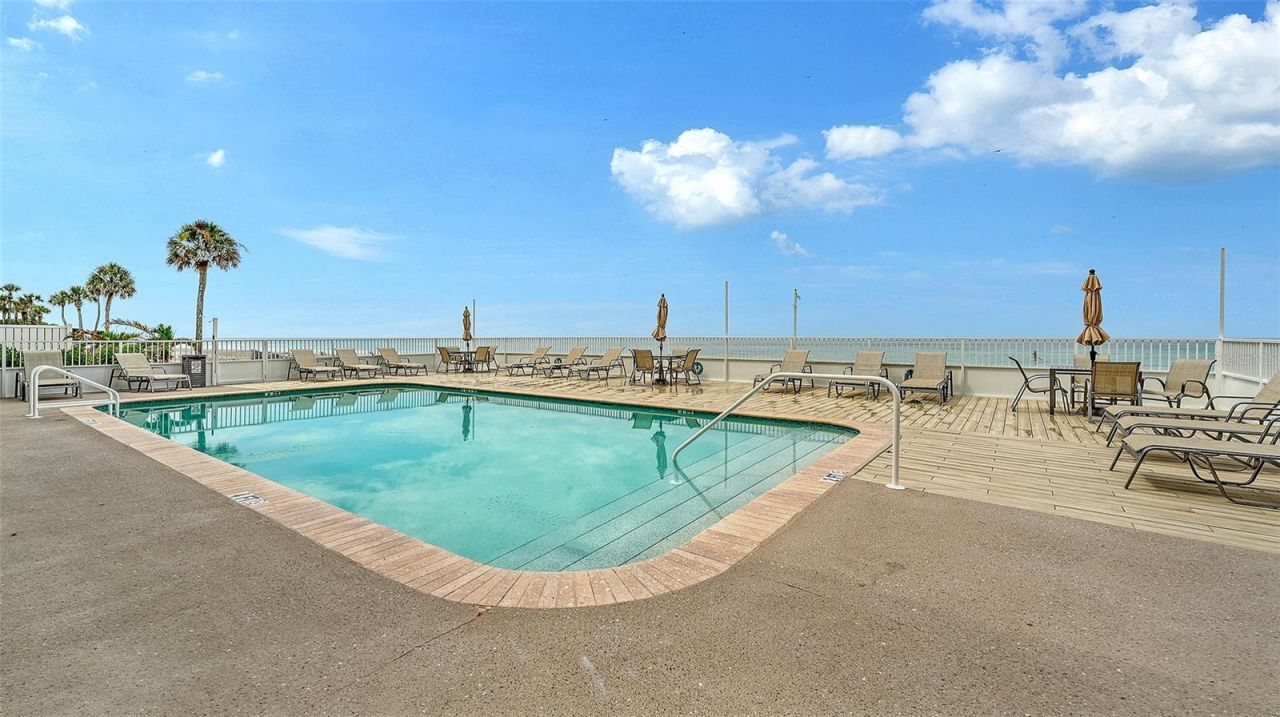 3453 Gulf Of Mexico Drive , Unit 200, Longboat Key, FL 34228 Photo