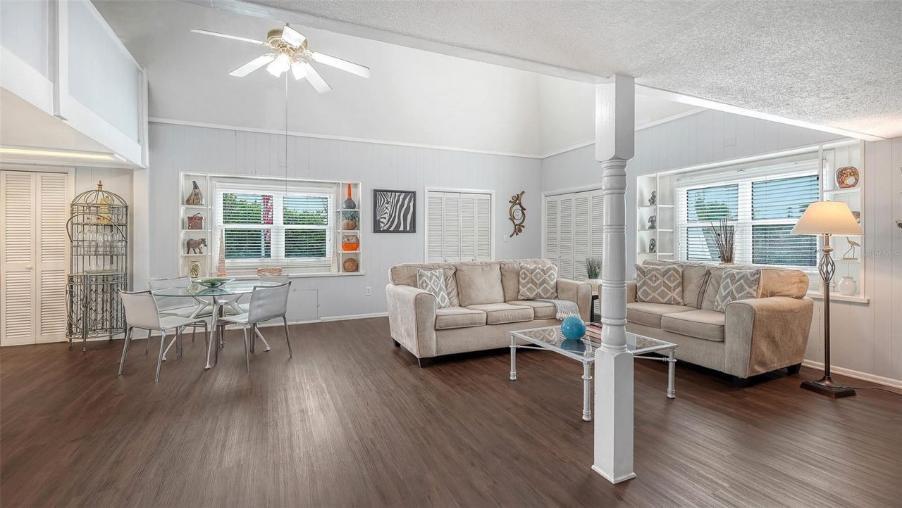 3453 Gulf Of Mexico Drive , Unit 200, Longboat Key, FL 34228 Photo
