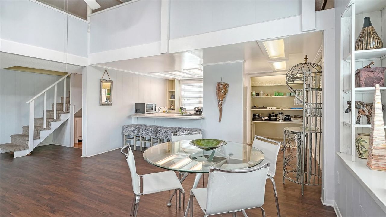 3453 Gulf Of Mexico Drive , Unit 200, Longboat Key, FL 34228 Photo