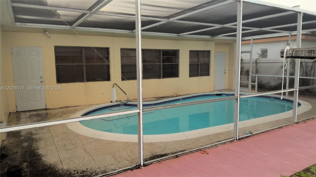 7829 Embassy Blvd , Miramar, FL 33023 Photo