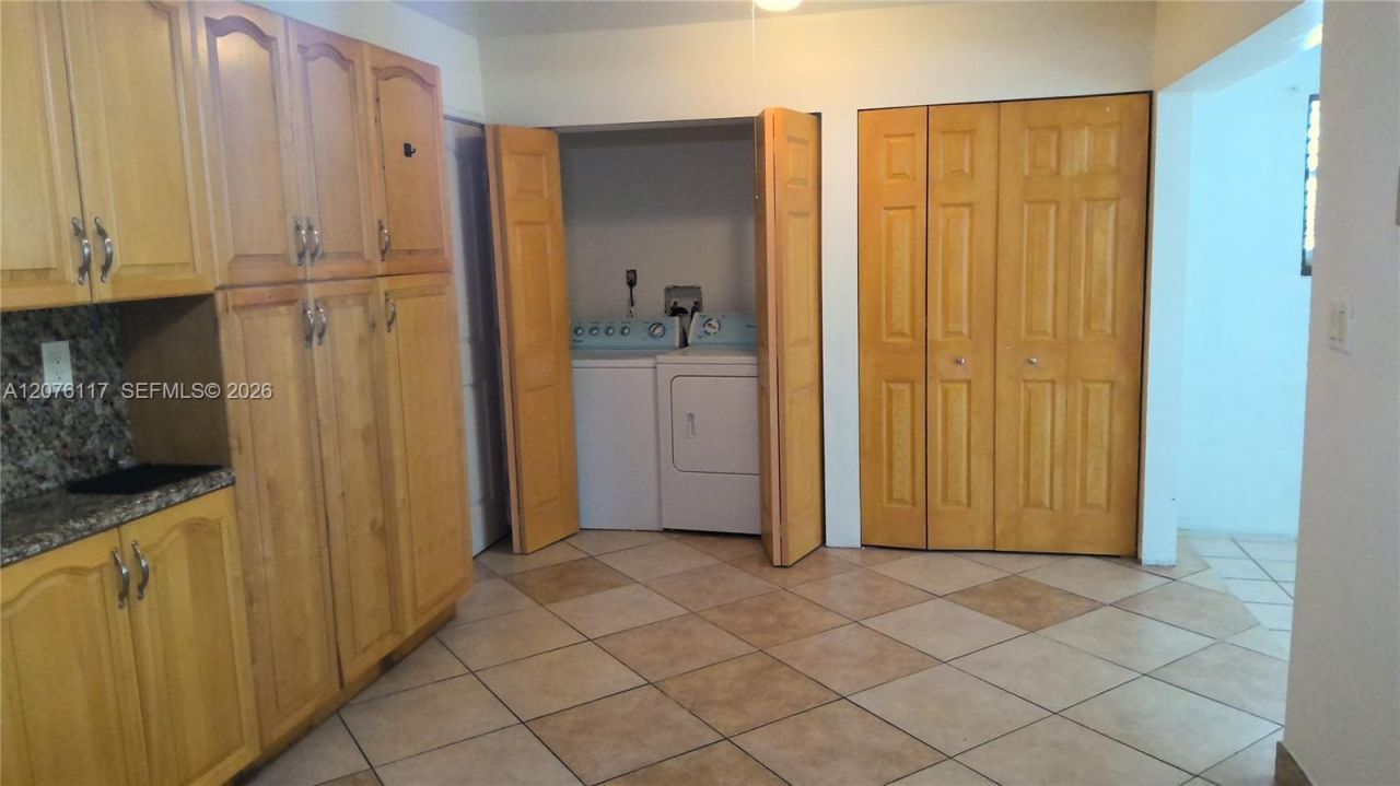 7829 Embassy Blvd , Miramar, FL 33023 Photo
