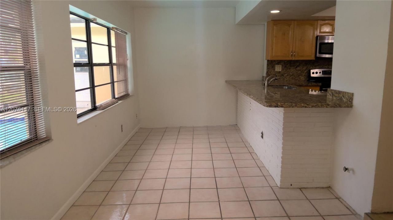 7829 Embassy Blvd , Miramar, FL 33023 Photo