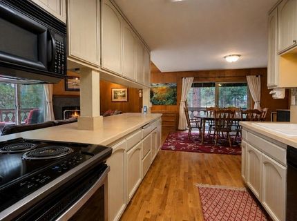 1050 Lucerne Way, Incline Village, NV 89451 Photo