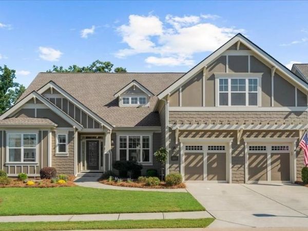4000 Great Pine Drive , Gainesville, GA 30504