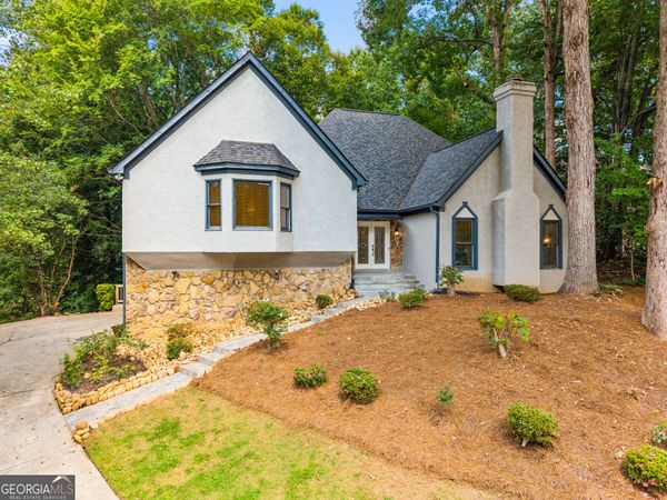 210 Wessex Court, Sandy Springs, GA 30328