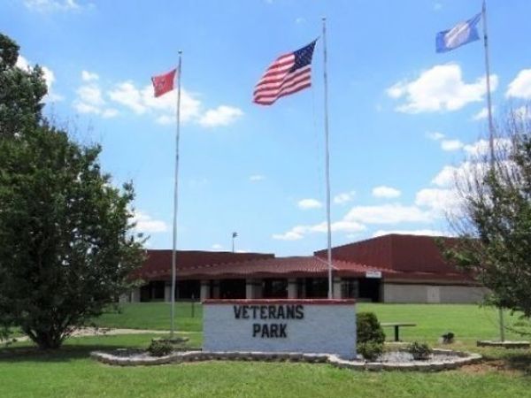 340 Black Bear Drive , Mount Pleasant, TN 38474
