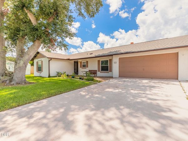 312 Sandpiper Court, Edgewater, FL 32141