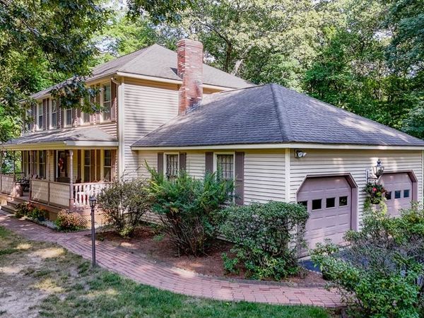 167 Trout Brook Rd, Dracut, MA 01826