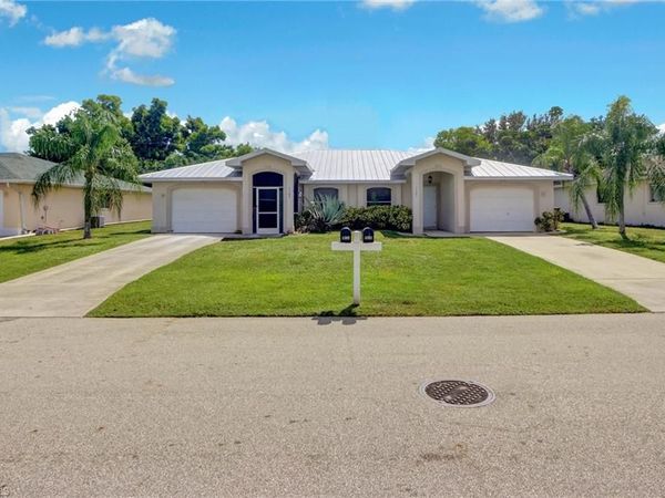 1305 SE 8th AVE , CAPE CORAL, FL 33990