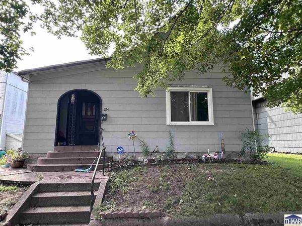 924 N 14th Street, Terre Haute, IN 47807