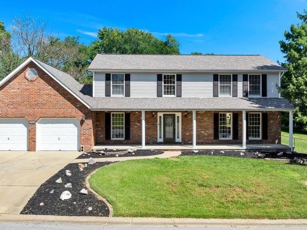 1902 Cheyenne Drive , Godfrey, IL 62035