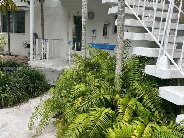 225 SE 16th Ave , Unit 5, Fort Lauderdale, FL 33301