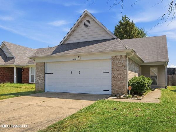 5488 Kristy Lane, Southaven, MS 38671